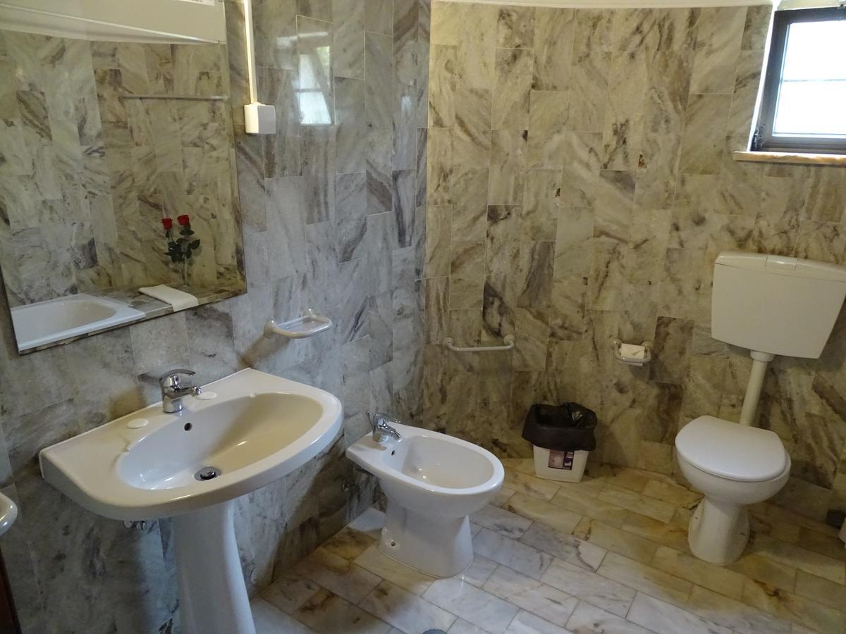 Falfeira Apartments Лагос Екстериор снимка