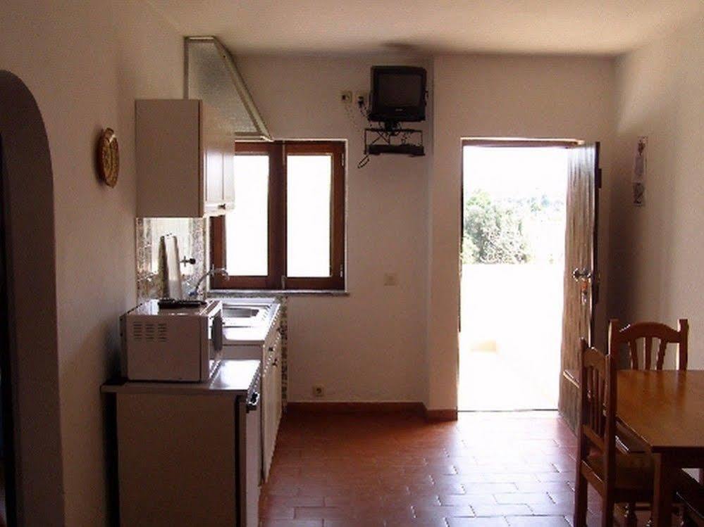 Falfeira Apartments Лагос Екстериор снимка