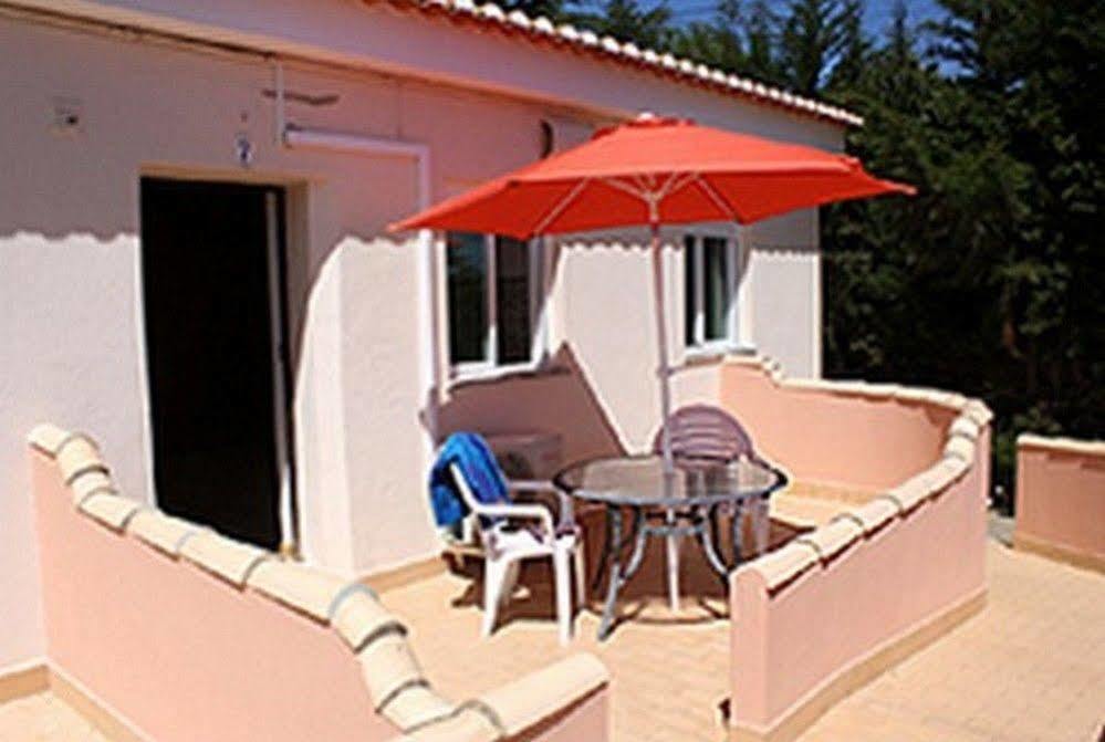 Falfeira Apartments Лагос Екстериор снимка